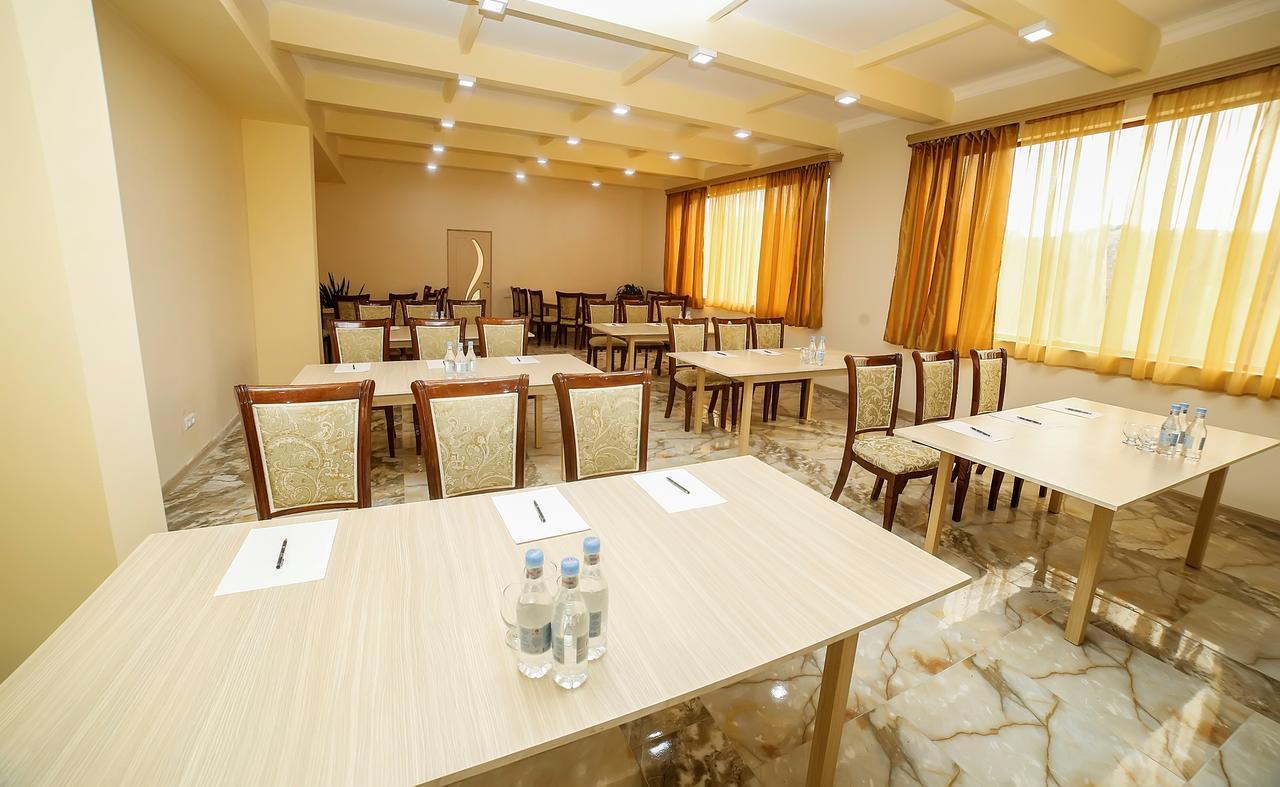 Amrots Hotel Vaykʼ Εξωτερικό φωτογραφία