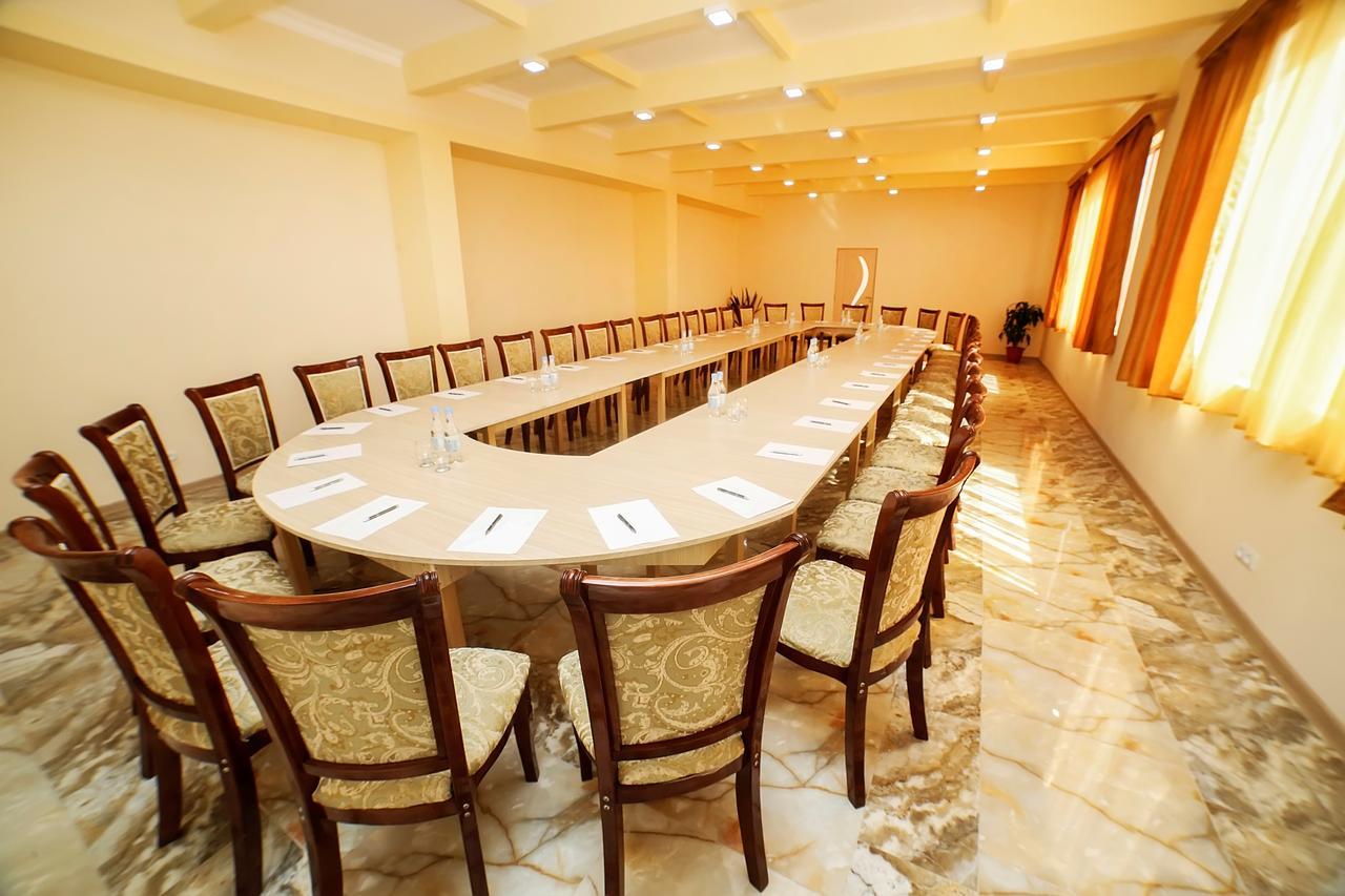 Amrots Hotel Vaykʼ Εξωτερικό φωτογραφία